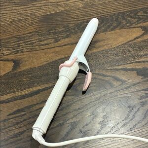 White and Pink Curling Iron